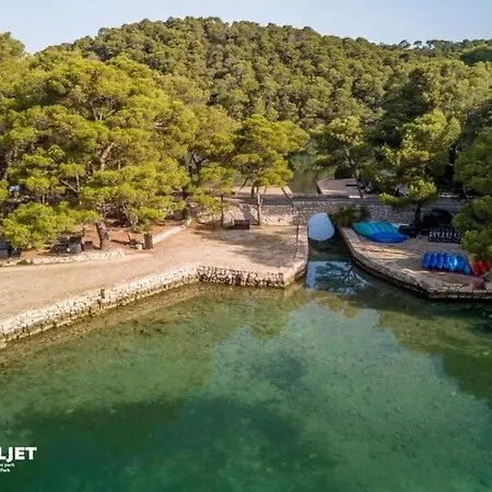 Polly With Swimming Pool * Babino Polje