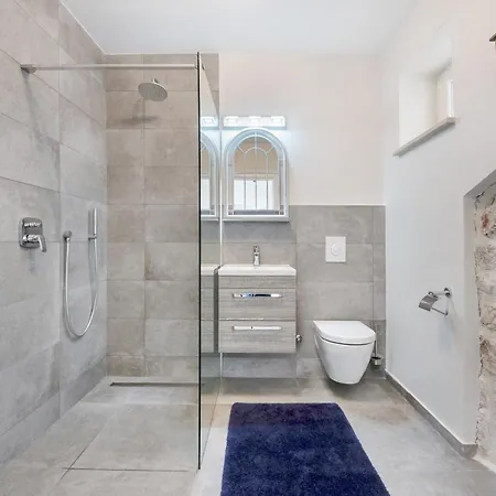 Polly With Swimming Pool * Babino Polje